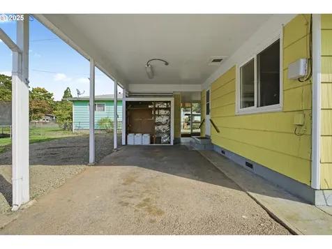 76395 River Road Oakridge OR 97463