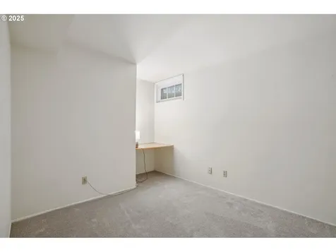 4242 SW Admiral Street Portland OR 97221