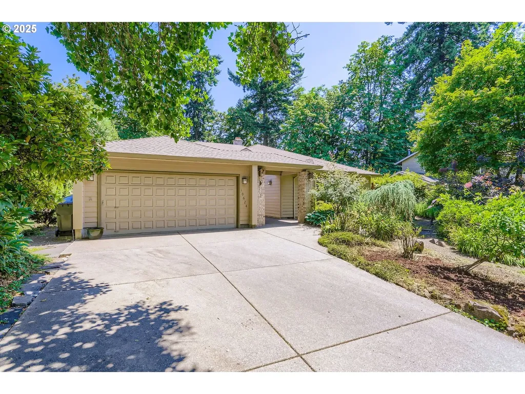 10624 SW 14th Drive Portland OR 97219