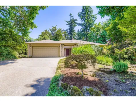 10624 SW 14th Drive Portland OR 97219