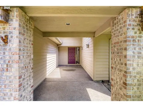 10624 SW 14th Drive Portland OR 97219