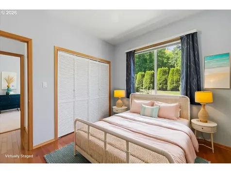 1615 7th Street Columbia City OR 97018