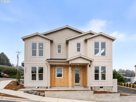 305 SE Jetty Avenue Lincoln City OR 97367