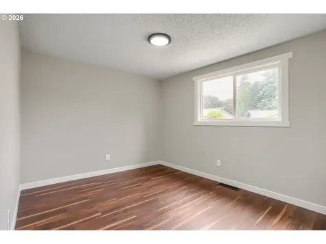 12126 SE Redwood Avenue Milwaukie OR 97222