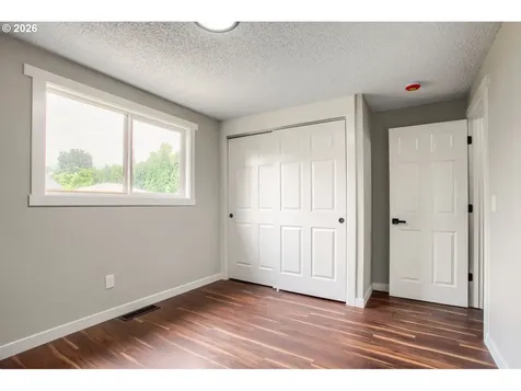 12126 SE Redwood Avenue Milwaukie OR 97222