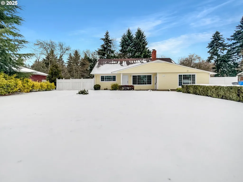 7520 Michigan Street Vancouver WA 98664