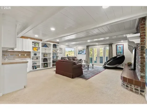 17075 Old River Drive Lake Oswego OR 97034