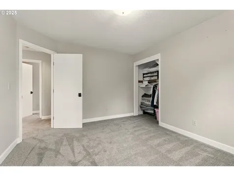 1509 SE Solomon Loop Vancouver WA 98683