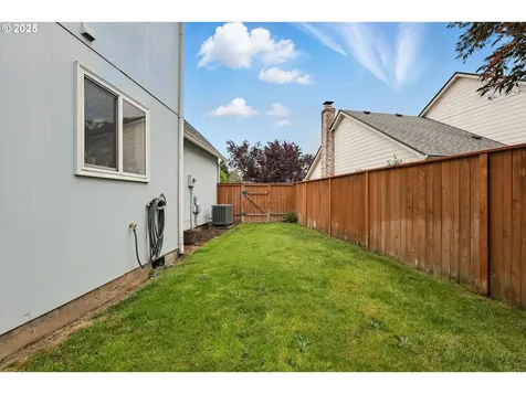 1509 SE Solomon Loop Vancouver WA 98683