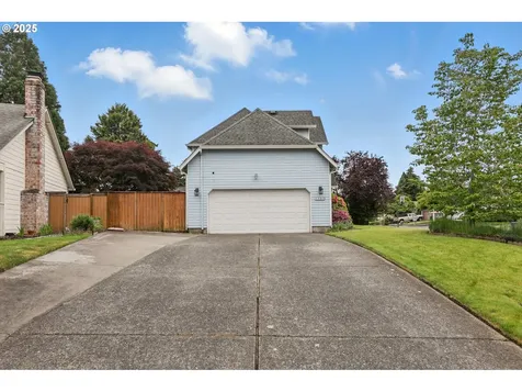 1509 SE Solomon Loop Vancouver WA 98683