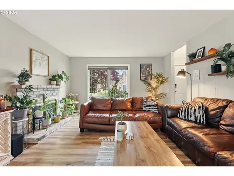 1509 SE Solomon Loop Vancouver WA 98683