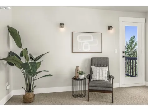 7026 SE 156th Avenue Portland OR 97236