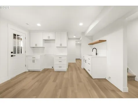 7026 SE 156th Avenue Portland OR 97236