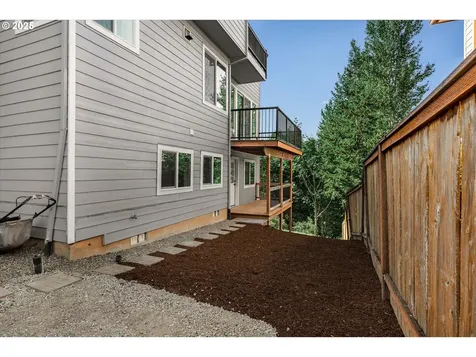 7026 SE 156th Avenue Portland OR 97236