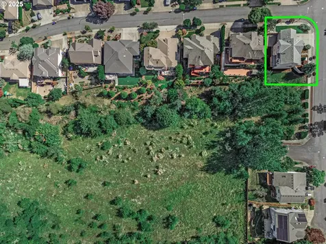 7026 SE 156th Avenue Portland OR 97236
