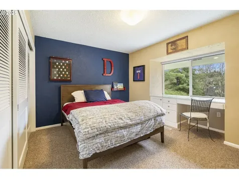 2740 NW Circle A Drive Portland OR 97229