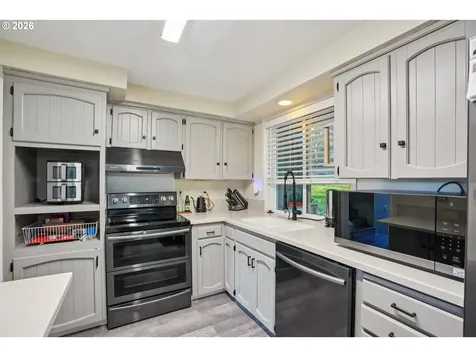 3454 NE 5th Court Gresham OR 97030