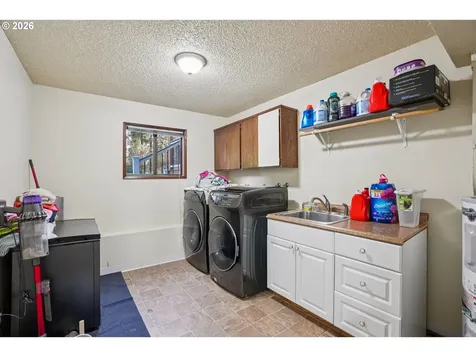 3454 NE 5th Court Gresham OR 97030