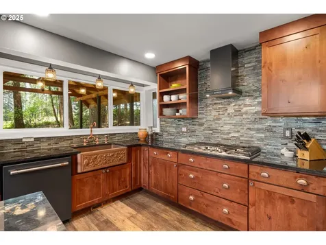 21730 NE 147th Street Brush Prairie WA 98606