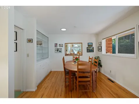 6167 SW Miles Court Portland OR 97219