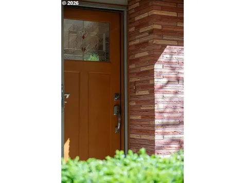 6167 SW Miles Court Portland OR 97219