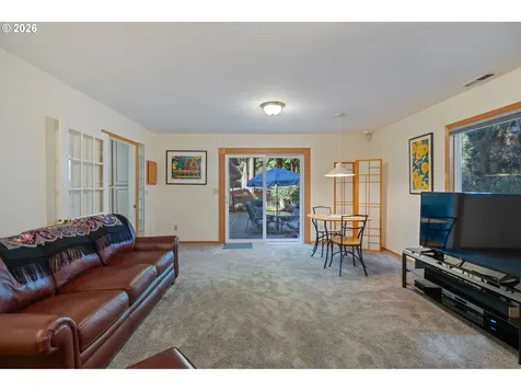 6167 SW Miles Court Portland OR 97219