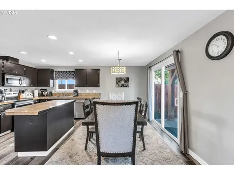 16604 NE 80th Street Vancouver WA 98682
