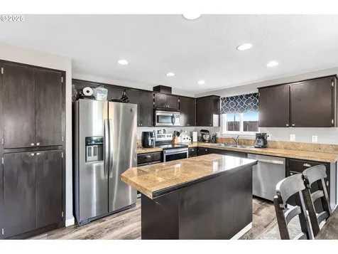 16604 NE 80th Street Vancouver WA 98682