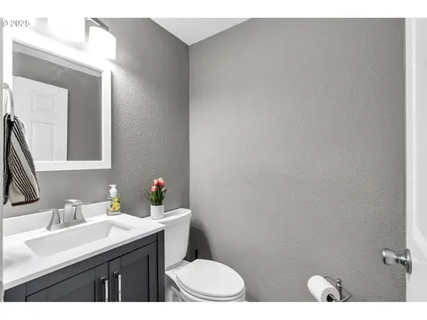 16604 NE 80th Street Vancouver WA 98682