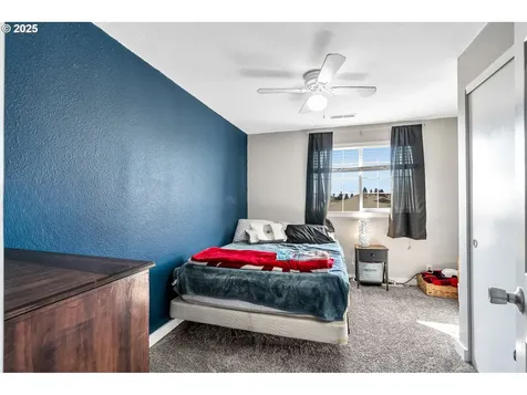 16604 NE 80th Street Vancouver WA 98682