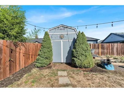 16604 NE 80th Street Vancouver WA 98682