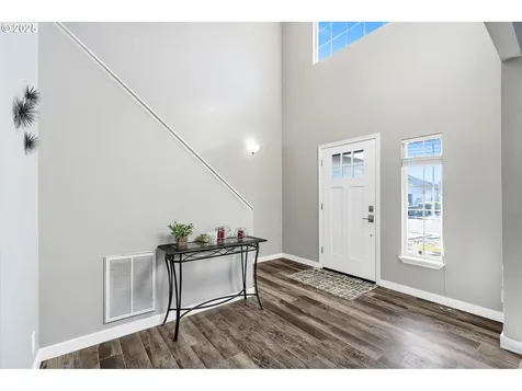 16604 NE 80th Street Vancouver WA 98682