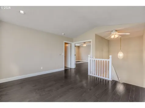 1522 NE Marine Drive Portland OR 97211