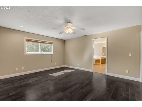 1522 NE Marine Drive Portland OR 97211