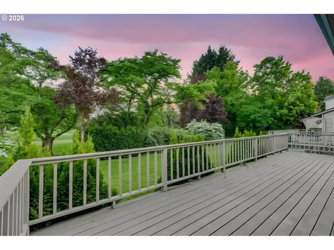 1522 NE Marine Drive Portland OR 97211