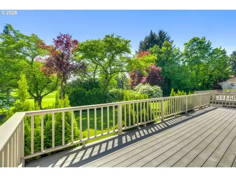 1522 NE Marine Drive Portland OR 97211