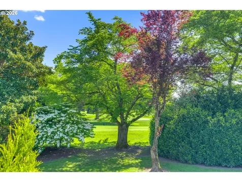 1522 NE Marine Drive Portland OR 97211