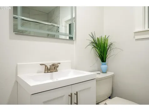 6555 SE 71st Avenue Portland OR 97206