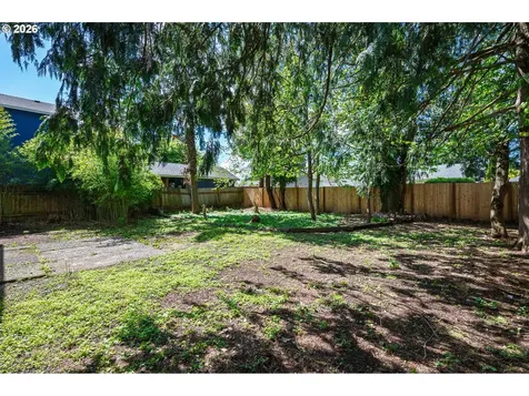 6555 SE 71st Avenue Portland OR 97206