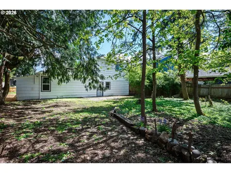 6555 SE 71st Avenue Portland OR 97206