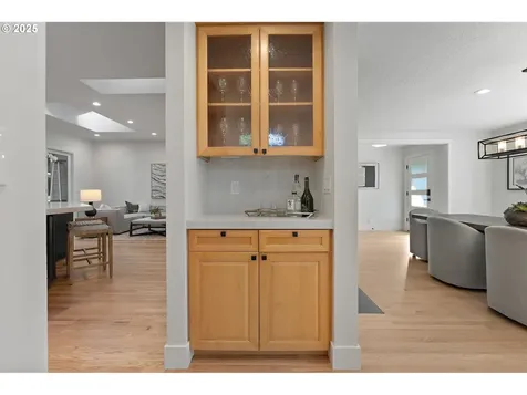 8425 SW Homewood Street Portland OR 97225