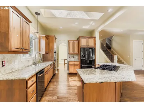 1339 SE 15th Avenue Canby OR 97013