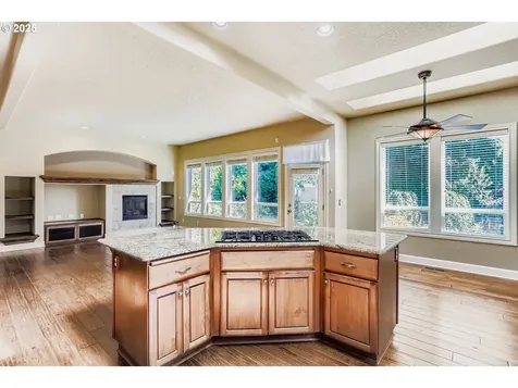 1339 SE 15th Avenue Canby OR 97013