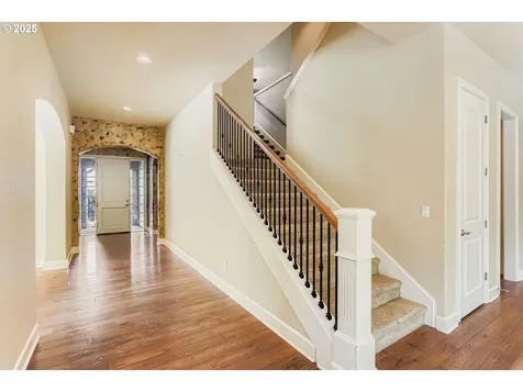 1339 SE 15th Avenue Canby OR 97013