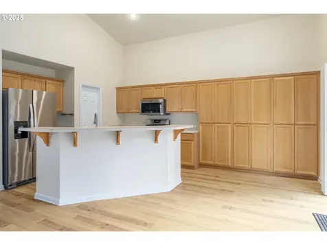 5470 Jeffrey Way Eugene OR 97402