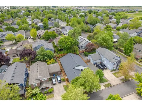 5470 Jeffrey Way Eugene OR 97402