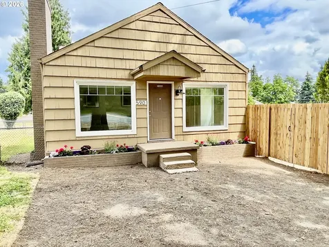 5901 SE Flavel Drive Portland OR 97206