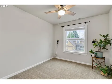 1460 SE 9th Avenue Canby OR 97013
