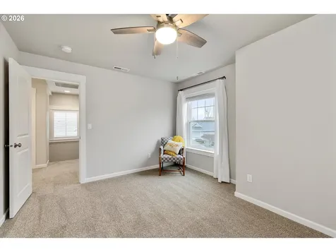 1460 SE 9th Avenue Canby OR 97013