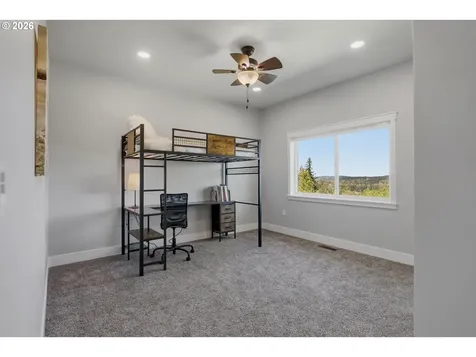 31453 S Stone Creek Lane Molalla OR 97038